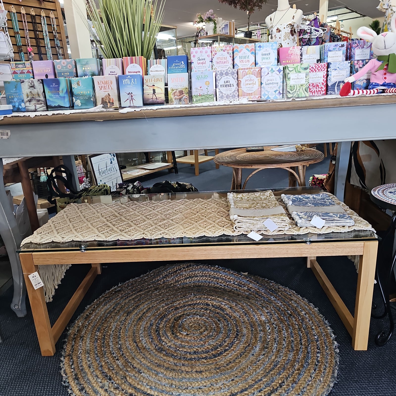 VENICE COFFEE TABLE