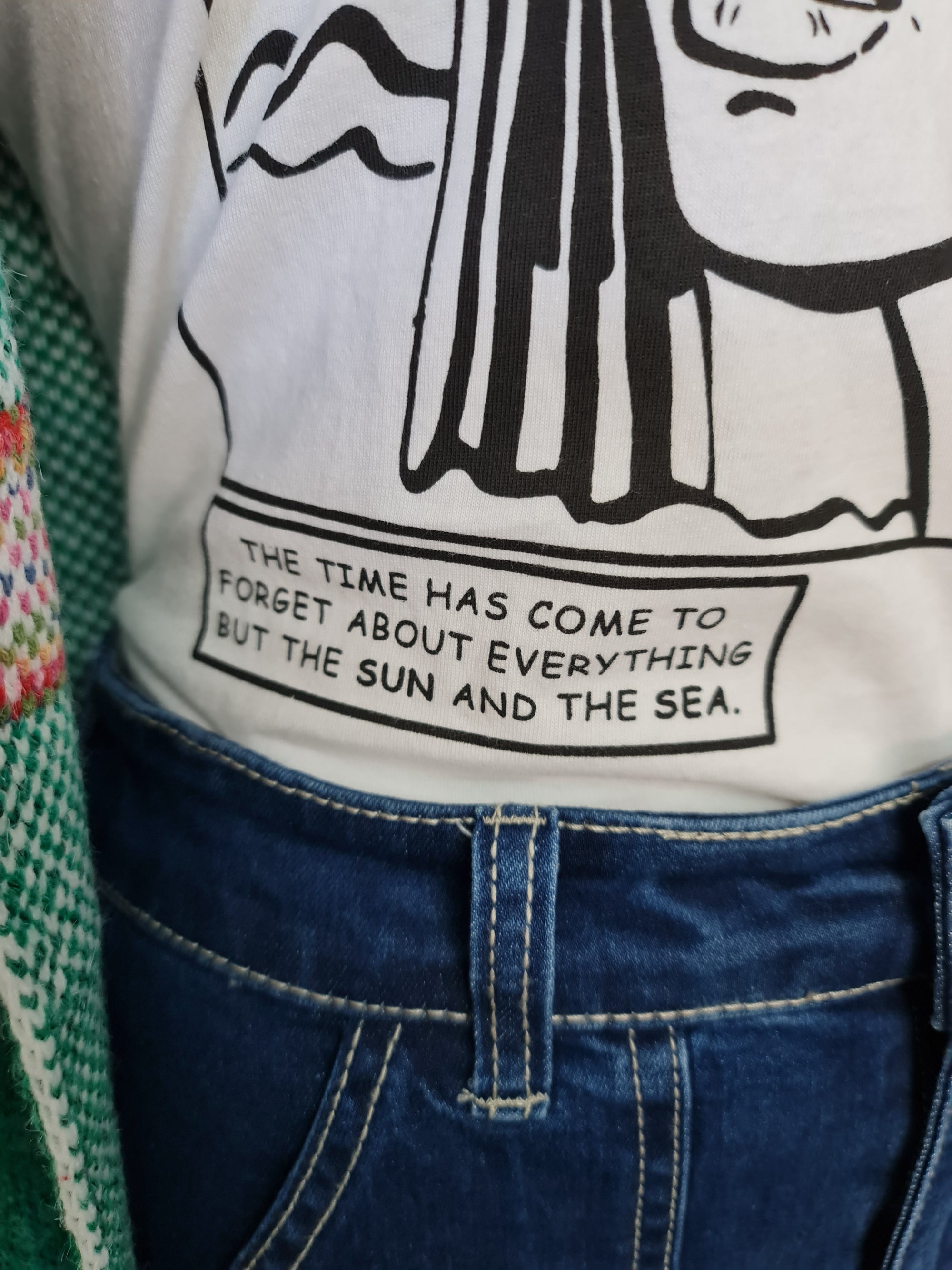 THE SUMMER MOOD T-SHIRT