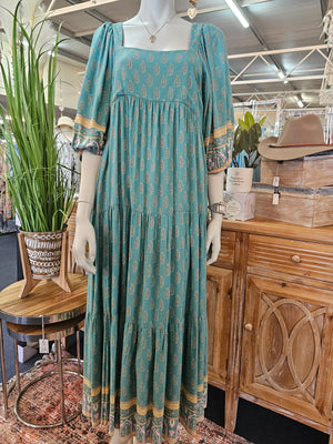 FLORENCE TIERED MAXI DRESS