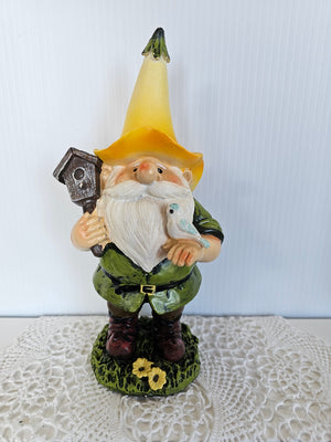 GARDEN GNOME ORNIMENTS