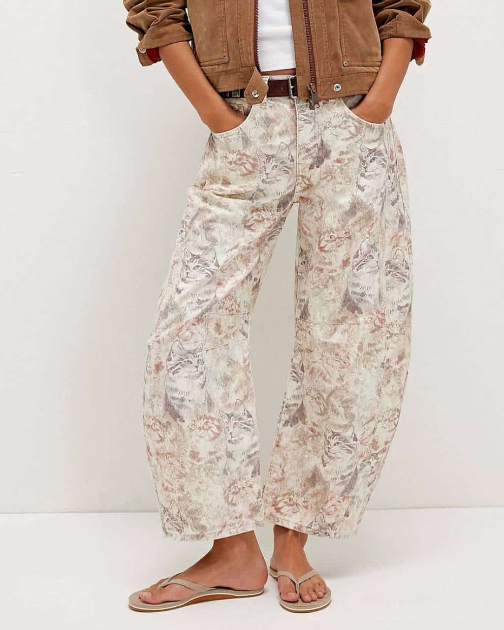 Mid Rise Printed Barrel Denim Jeans
