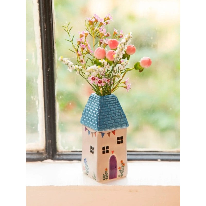Cottage Bud Vase - Quaint Cottage