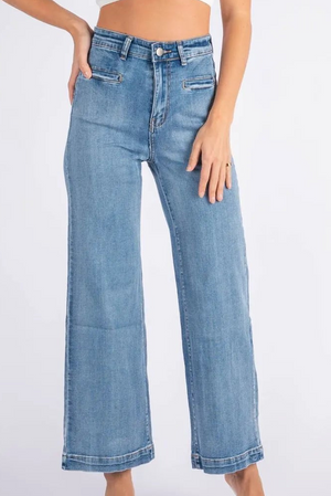 #Slice Pocket Denim Flare Jeans