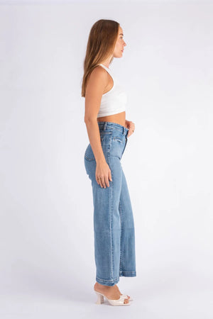 #Slice Pocket Denim Flare Jeans