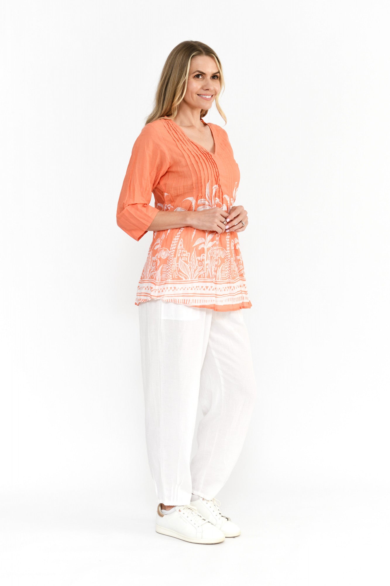 Tina V-Neck Pleated 3/4 Sleeve Top Mono Border