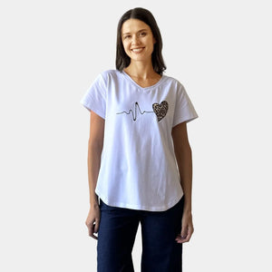 HEART BEAT TEE - V NECK