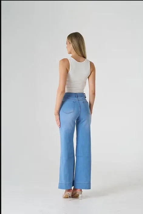 Wide Leg Patch Pocket Jeans