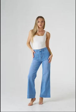 Wide Leg Patch Pocket Jeans