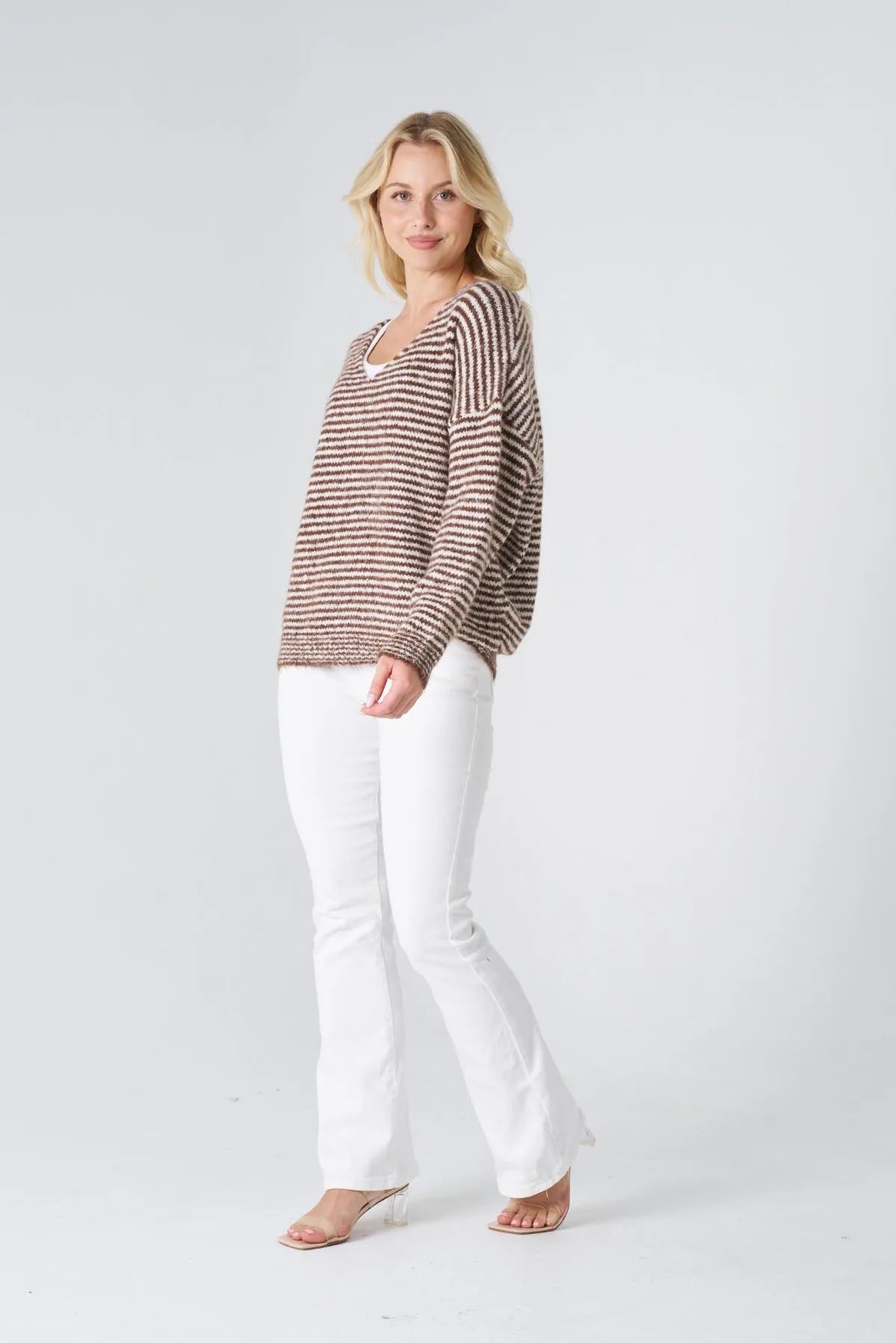 #Jatris V-neck Knit Jumper