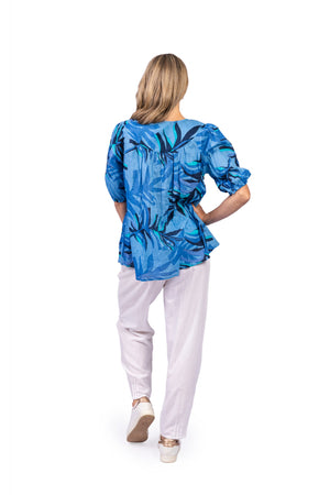Top Style 2 - Geo Leaves