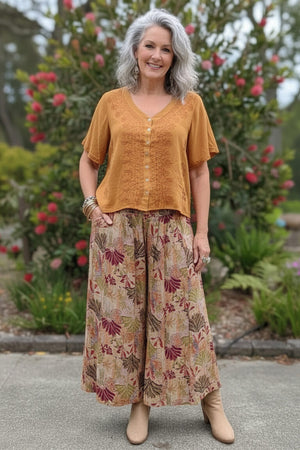 #Cottage Crepe Super Flared Pants