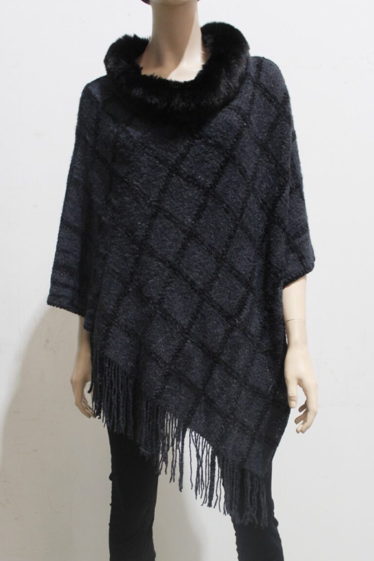 #Chenille Lattice Poncho With Fur