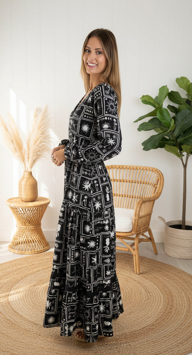 🌟SALE - Solar Palms L/S Maxi Dress