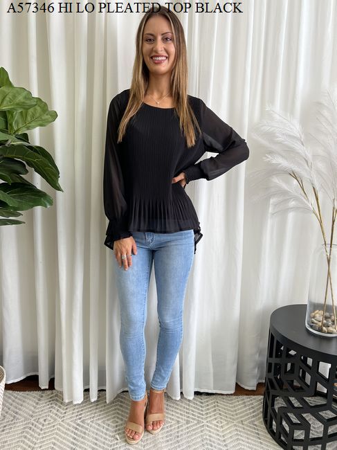 PLEATED PUFF SLEEVE HI-LO TOP
