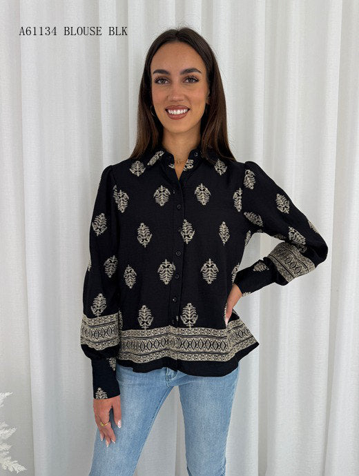 ELEGANCE L/S EMBROIDERED TOP