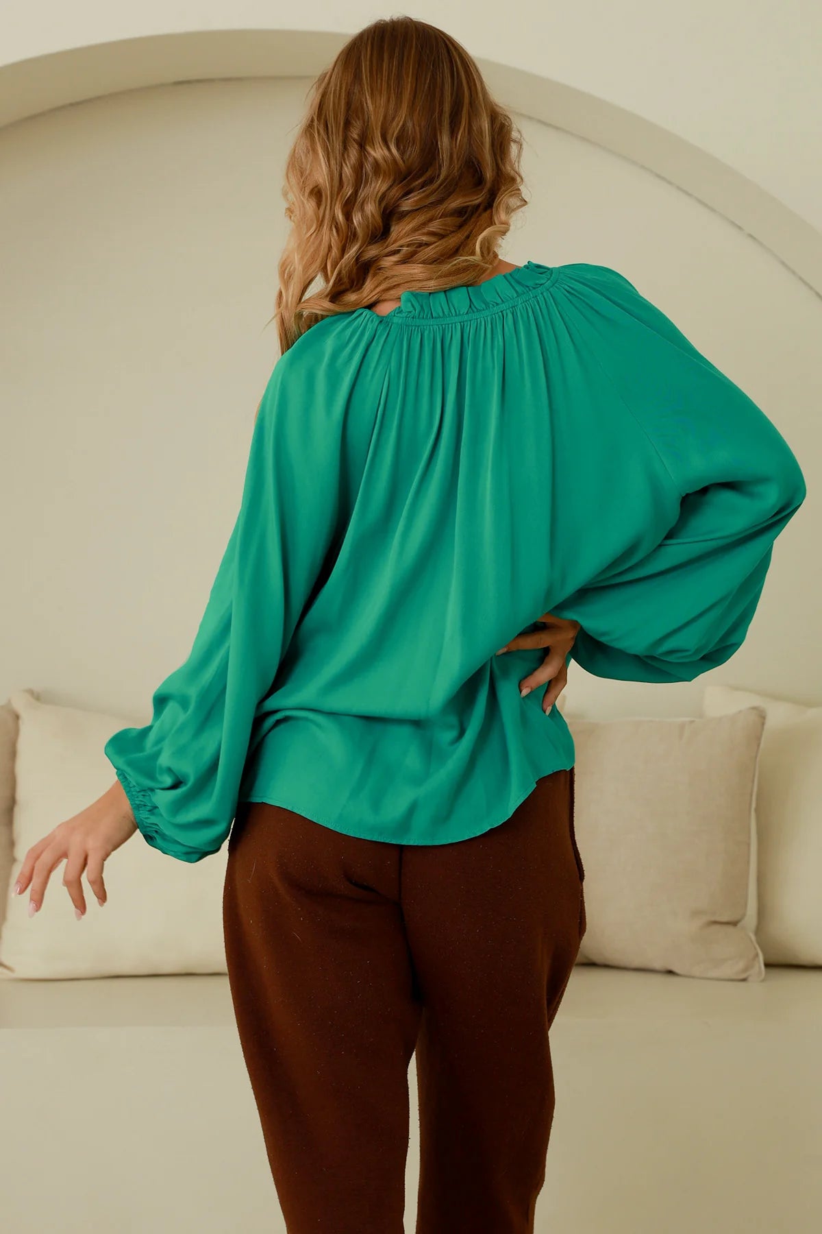 EMERALD LONG SLEEVE TOP