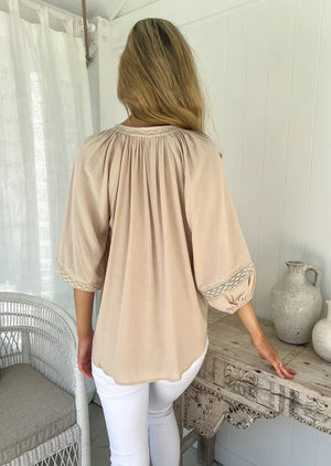 AVA BLOUSE