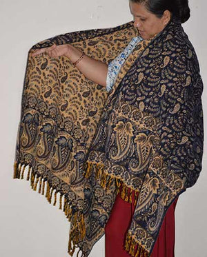Warm Woolen Shawls