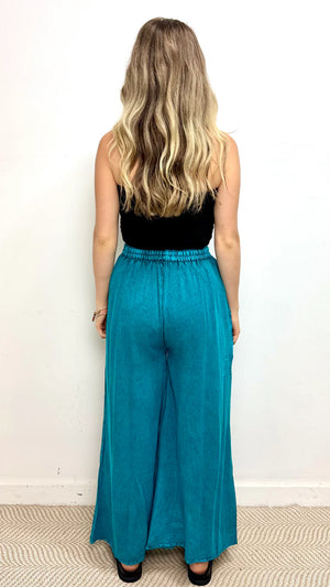 Long Stonewash Pants wth Flare