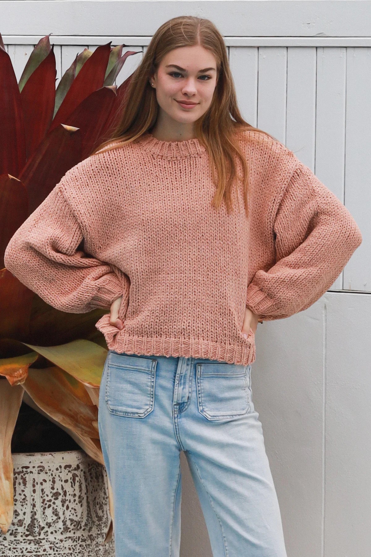 #Cropped Cable Knit Round Neck Jumper