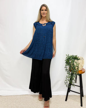 Asta Embroidered Singlet