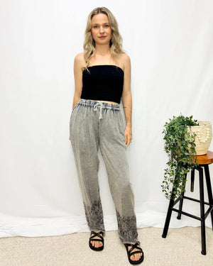 Capri Long Stonewash Pants