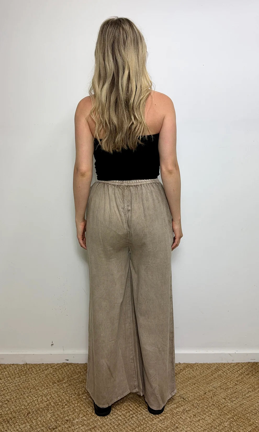 Karma Wide Leg Pants w/ Pocket