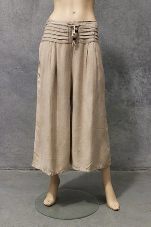 #Cropped Pleat Waist Band Pants