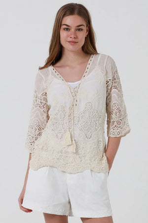 Ceda 3/4 Sleeve Crochet Blouse