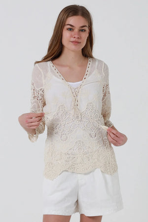Ceda 3/4 Sleeve Crochet Blouse