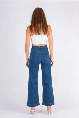 #Slice Pocket Denim Flare Jeans