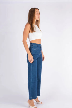 #Slice Pocket Denim Flare Jeans