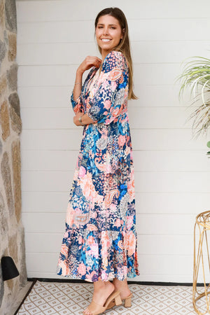 Jaylani 3/4 Sleeve Baby Doll Style Midi Dress