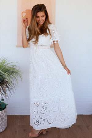 BETTY LACE MAXI DRESS