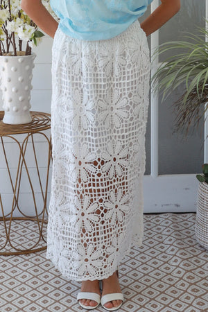 #Daisy Crochet Maxi Skirt