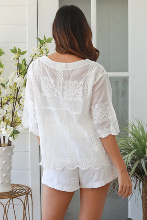 Anglaise Button Up Top RX044