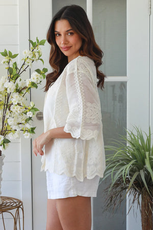 Anglaise Button Up Top RX044