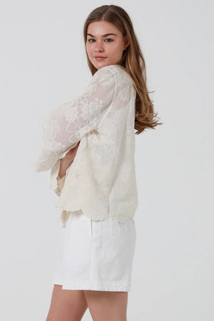 Ditsy Daisy 3/4 Sleeve Boho Blouse