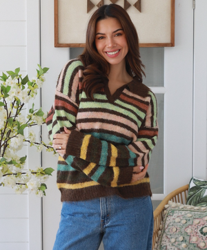 #Raine Collared V-neck Striped Knit Jumper
