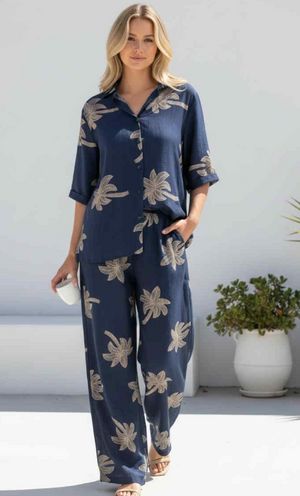 #Palm Shirt & Pants Coordinate Set