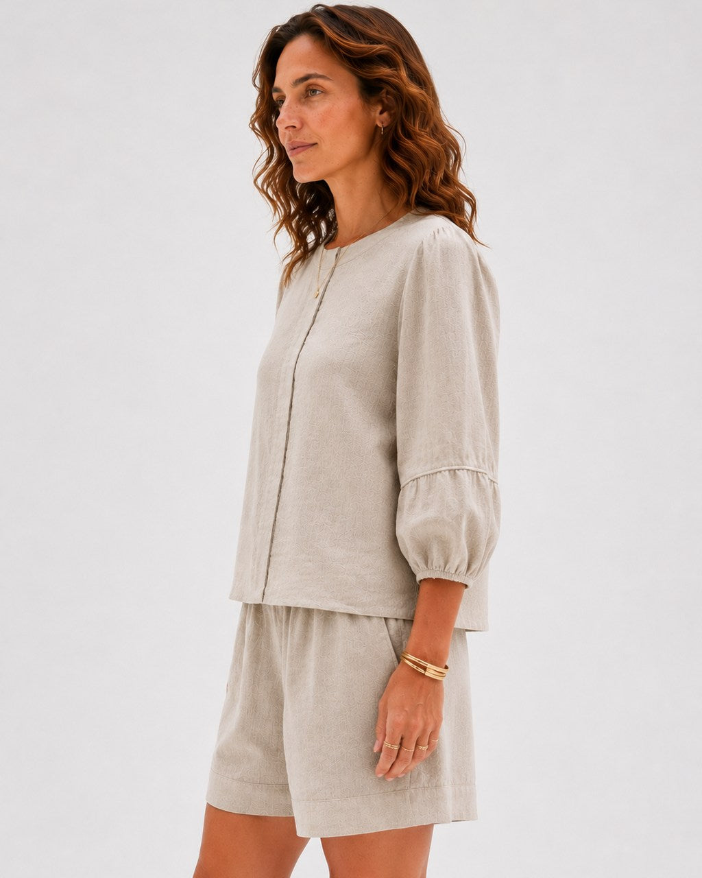 Round Neck Puff Sleeve Blouse