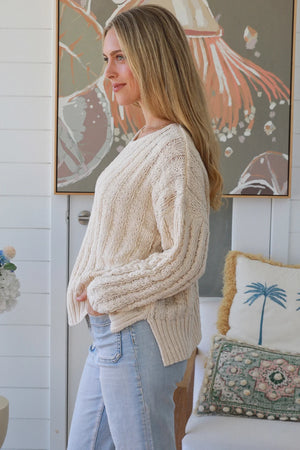 #Round Neck knit Jumper With Front Pocket