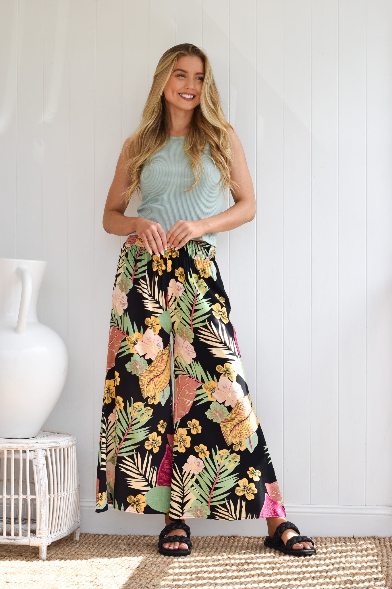 LAKESIDE RAYON FLARED PANTS