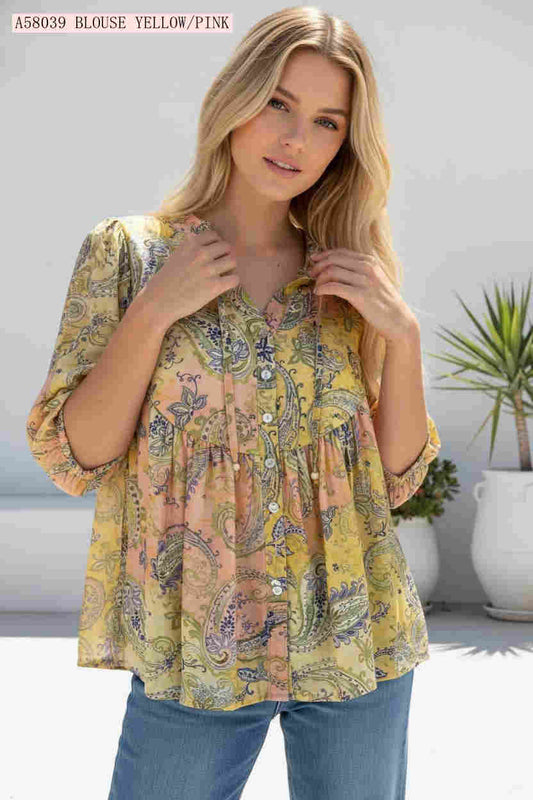 #Gardenia V-neck Button Up Top