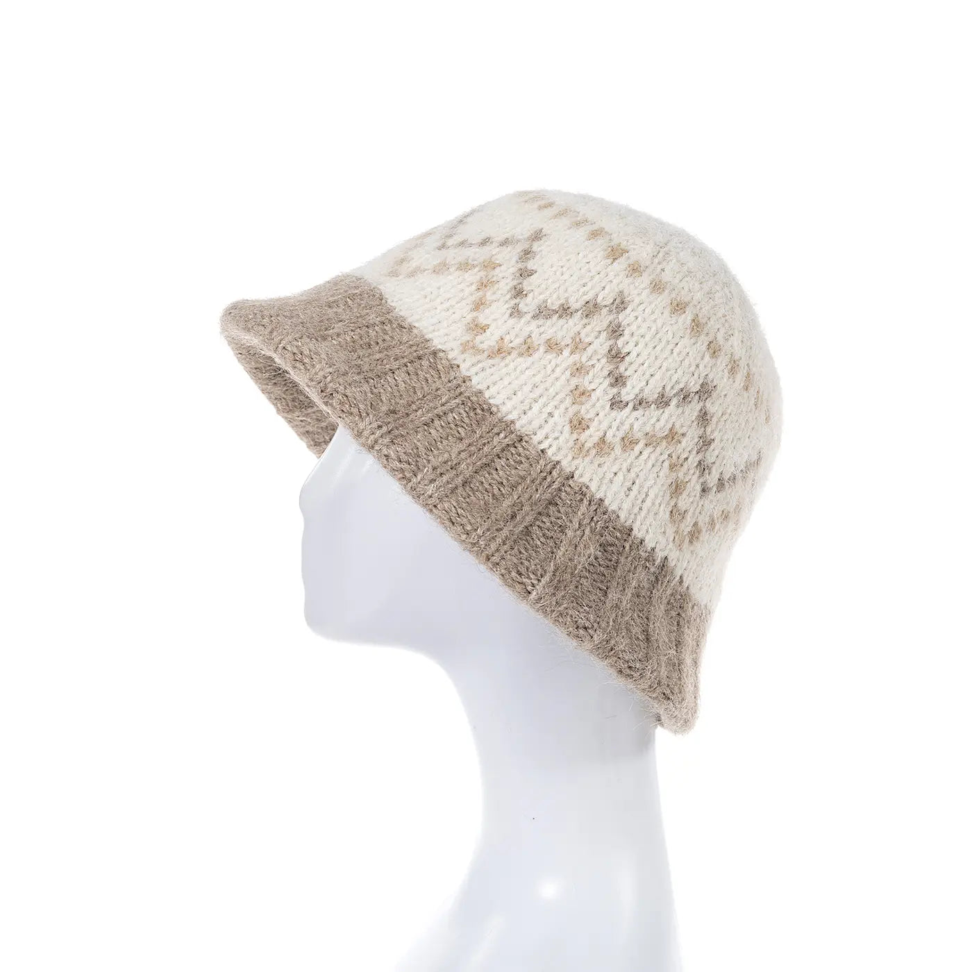 Knitted Bucket Hat With ZigZag Pattern & Elastic