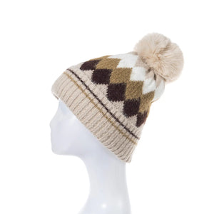 #Diamond Check Beanie With Pompom