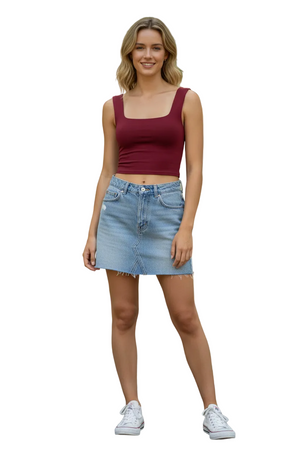 Scoop Neck Crop Stretch Tank Top