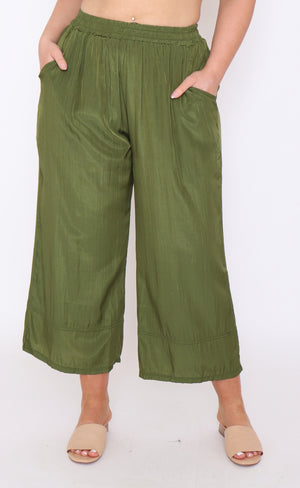 SILKY FEEL 3/4 PANTS