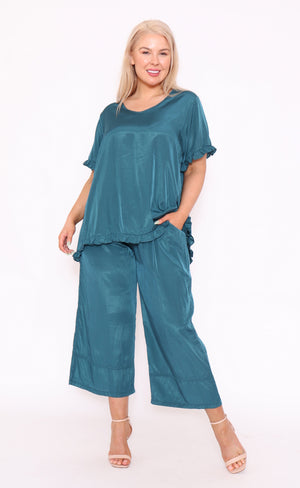 FRILL SLEEVE HI/LO SILKY TOP