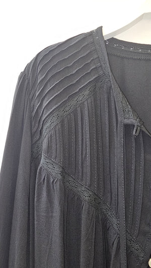 Elle Long Sleeve Blouse
